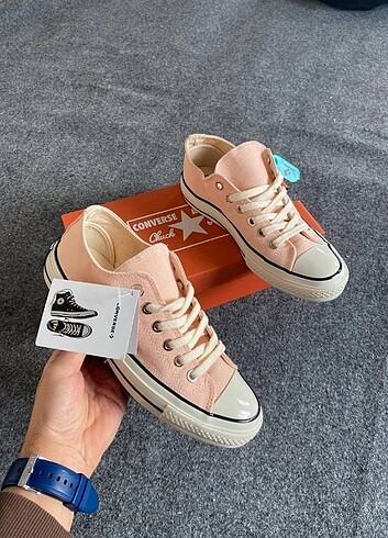 Converse Converse Chucky Taylor Kutulu etiketli bez torbalı Karekodlu 36