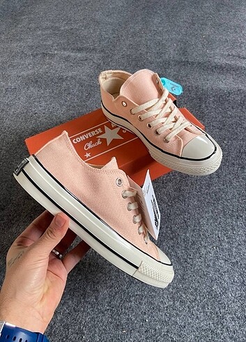 37 Beden ten rengi Renk Converse Chucky Taylor Kutulu etiketli bez torbalı Karekodlu 36