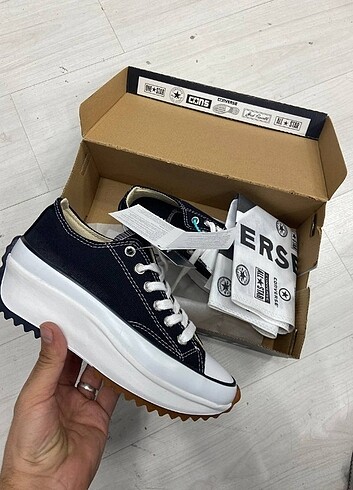 Converse Run star Hike Low Etiket barkod full ithal QR kodlu 3
