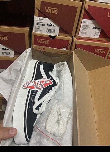 37 Beden siyah Renk Vans old skuul Üst kalite Unisex Kutulu etiketli 36 44 arası