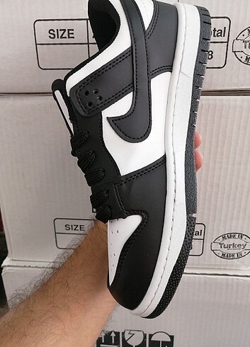 Nike force unisex 36 40 arası numaralari mevcuttur Kutulu etik