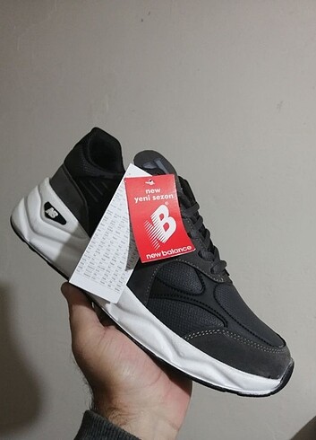 43 Beden gri Renk New balance erkek ayakkabı Kutulu etiketli 40 44 arası numara