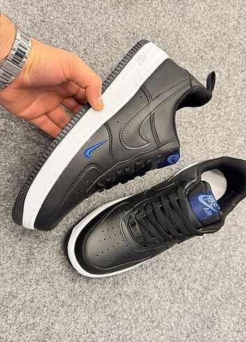 Air Force Black Blue 40-44 arası numaralari mevcuttur Kutulu 