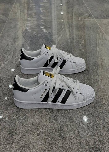 Adidas süperstar Classic unisex Kutulu etiketli 36-44 Arası nu