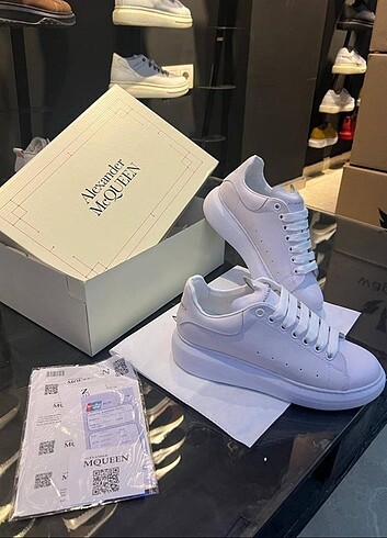 41 Beden Alexander McQueen Erkek Spor Sneaker