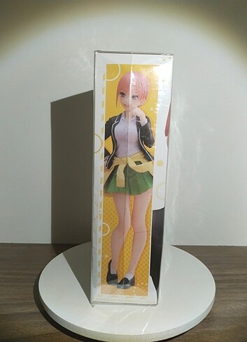 İchika Nakano - Görsel 7