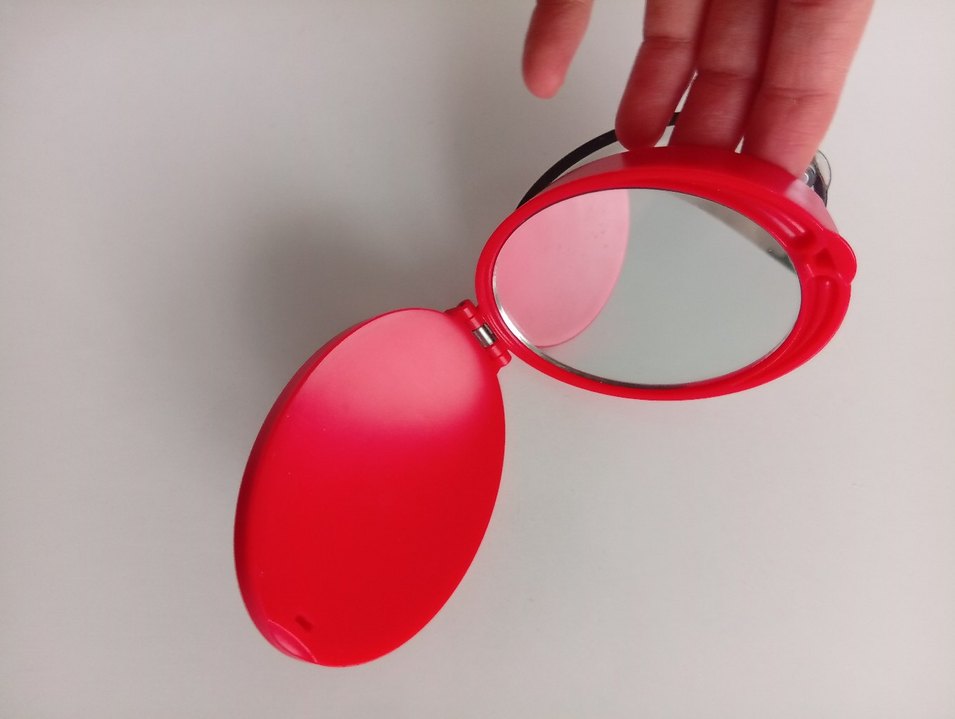 Aynalı Kırmızı Saç Fırçası - Görsel 4