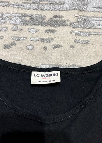 Kız Çocuk Siyah Payetli Spor Tişört - Görsel 4