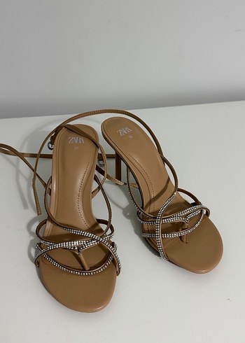 Zara Taşlı Topuklu Kadın Ayakkabı - Görsel 2