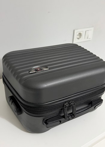 Cap polos Gri Fermuarlı kucuk Valiz - Görsel 8