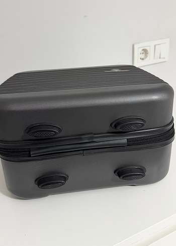 Cap polos Gri Fermuarlı kucuk Valiz - Görsel 9