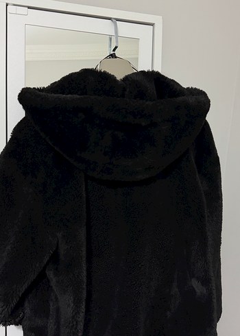 Zara kapüşonlu kürk mont - Görsel 4