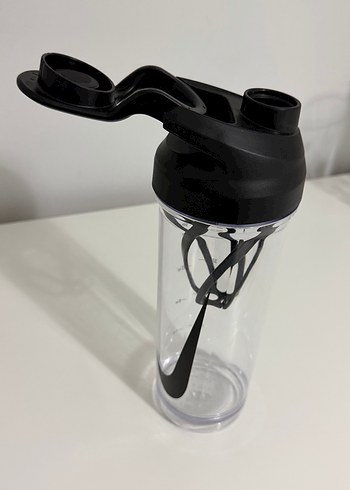 Nike shaker matara - Görsel 4