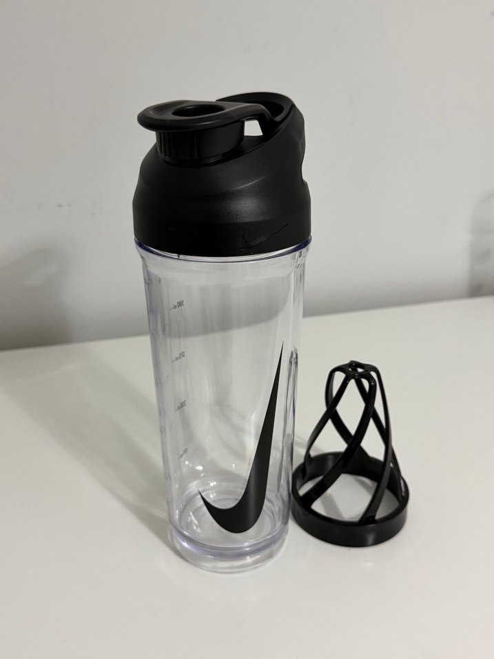 Nike shaker matara - Görsel 2