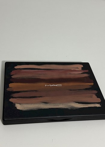Mac art library far paleti nude model