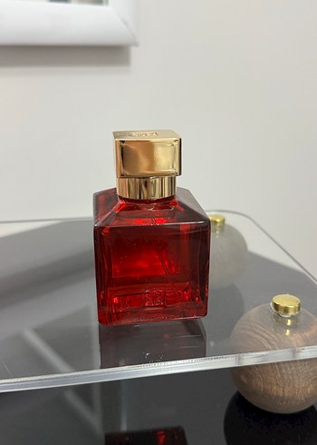 Maison Francis Kurkdjian Baccarat Rouge 540 Kadın Parfümü - Görsel 3
