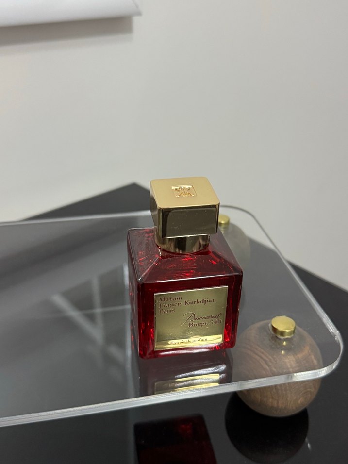 Maison Francis Kurkdjian Baccarat Rouge 540 Kadın Parfümü - Görsel 2