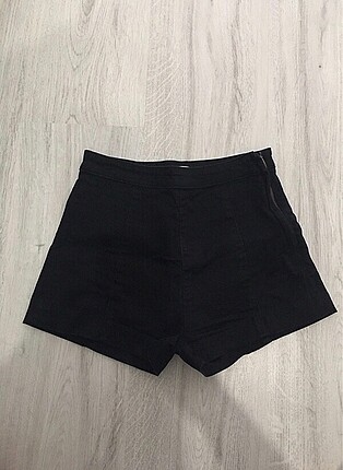 H&M şort