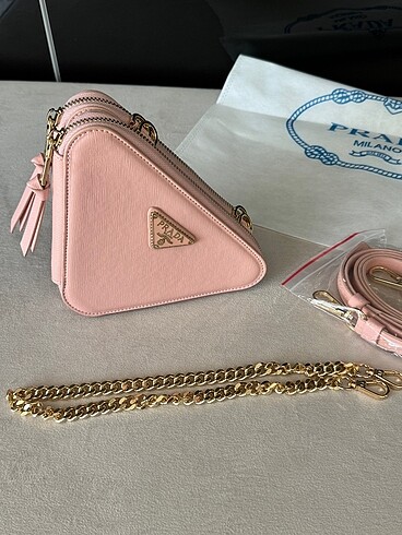 Prada Prada pembe