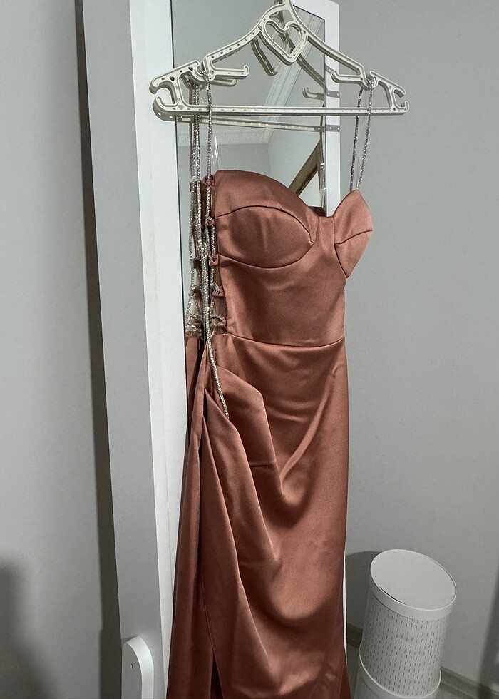 Pudra saten elbise - Görsel 2