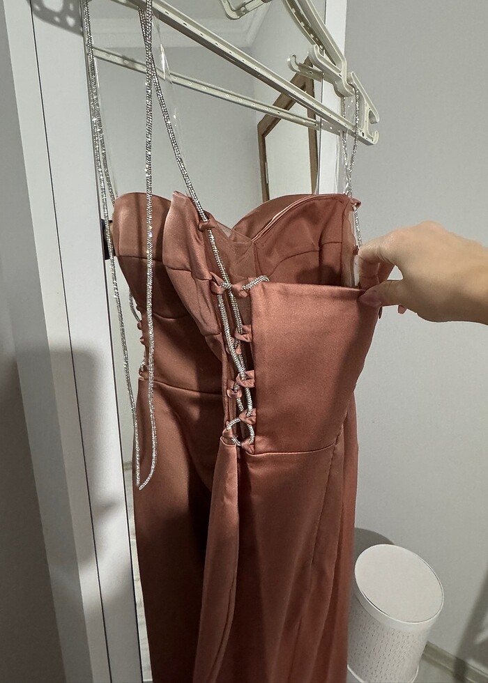 Pudra saten elbise - Görsel 5