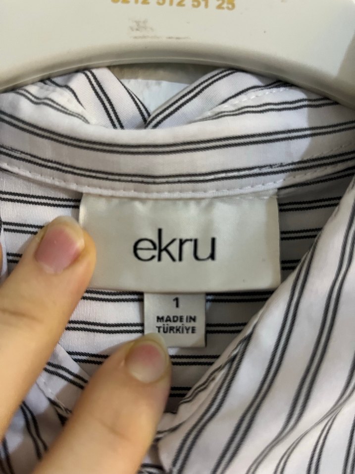 Gri Çizgili Kadın Pamuk Gömlek - Görsel 3