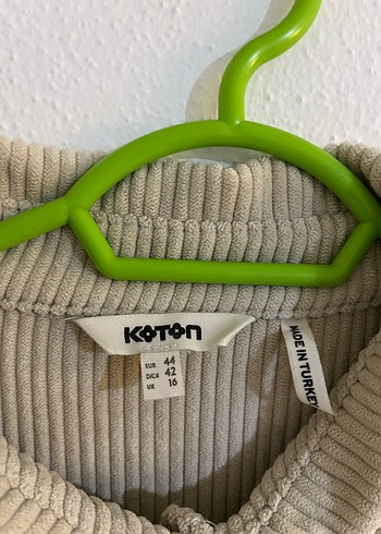 Bej Kadın Keten Düğmeli Uzun Kollu Gömlek - Görsel 3