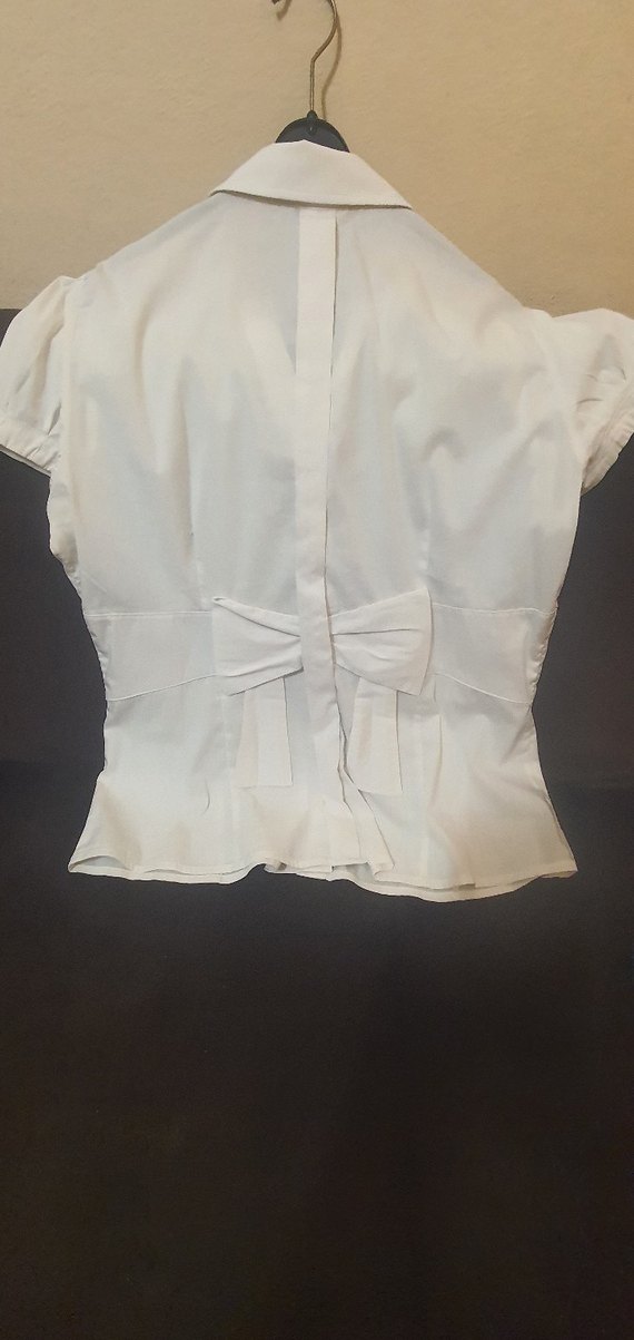 Kadın Beyaz Kısa Kollu Gömlek - Görsel 4