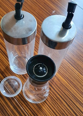 Paslanmaz Kapaklı Cam Baharatlık Seti - Görsel 4