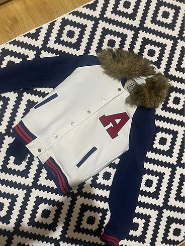 Stradivarius Kolej Ceketi