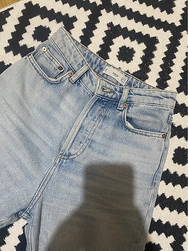 Mango Jean
