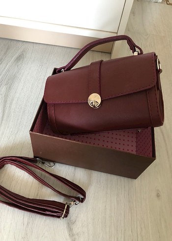 Bordo Kadın Çanta - Görsel 2