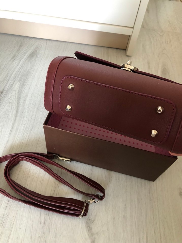 Bordo Kadın Çanta - Görsel 3