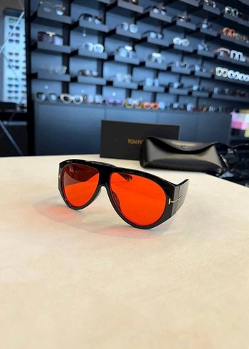 Tom ford unisex gözlük - Görsel 2