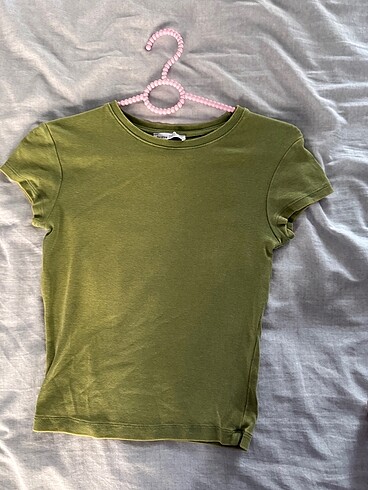 Bershka t-shirt