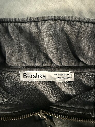 Bershka Sweatshirt