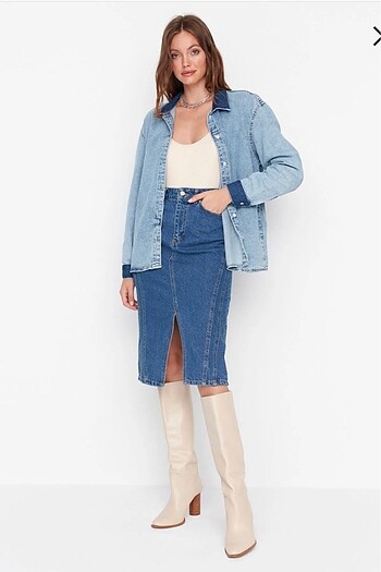 TRENDYOLMİLLA Mavi midi denim etek