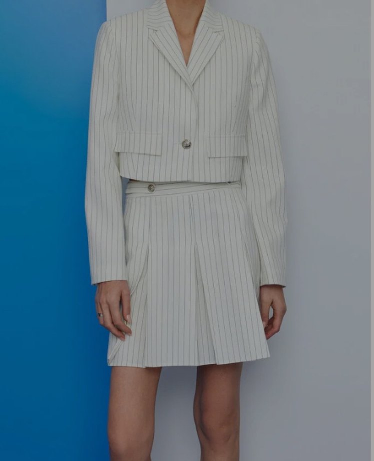 Koton Çizgili Kısa Beyaz Kadın Blazer Ceket yeni ve etiketli - Görsel 2