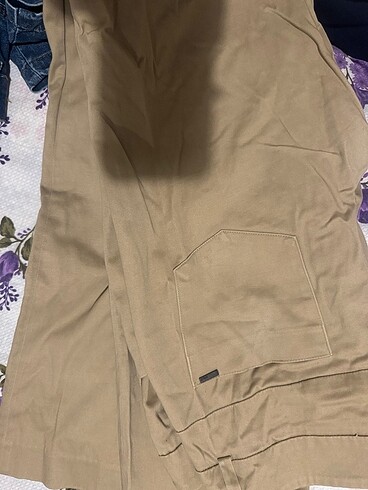 Bej kot pantolon