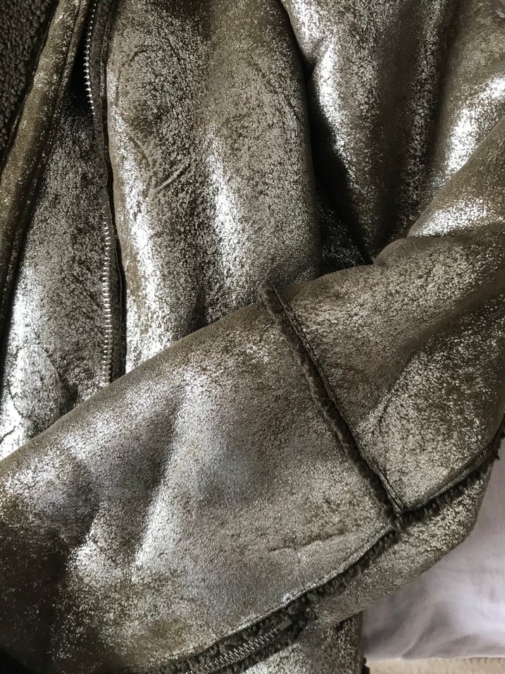 Kürk Detaylı Haki Parlak Biker Ceket - Görsel 4