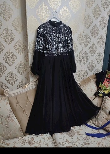 Uzun Siyah Drape Detaylı Gotik abiye - Görsel 5