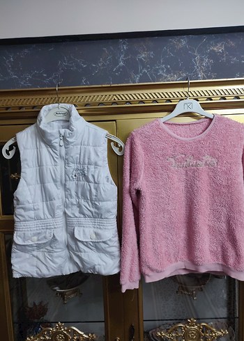 Beyaz Düğmeli Kız Çocuk Şişme Yelek - Görsel 4