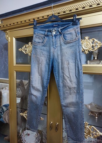 Christian Lacroix 31