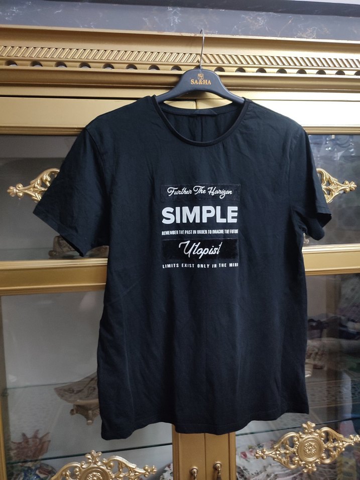 Siyah Minimalist Erkek Tişört - Görsel 5