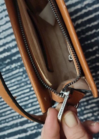 Bej Deri Kadın El Çantası - Görsel 8