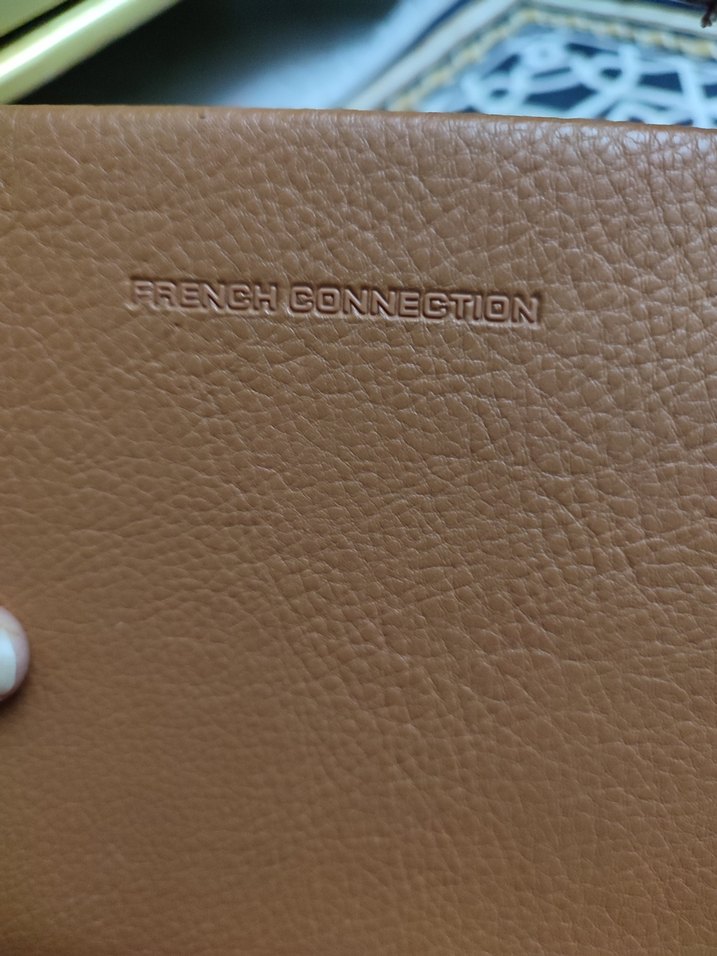 Bej Deri Kadın El Çantası - Görsel 5