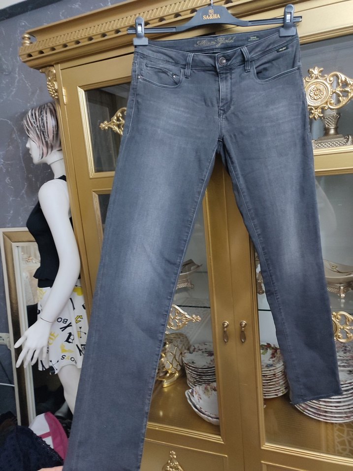 Gri Kadın Denim Pantolon, Kemerli, Günlük - Görsel 2