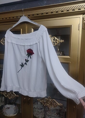 38 Beden beyaz Renk Şık zarif harika bluz