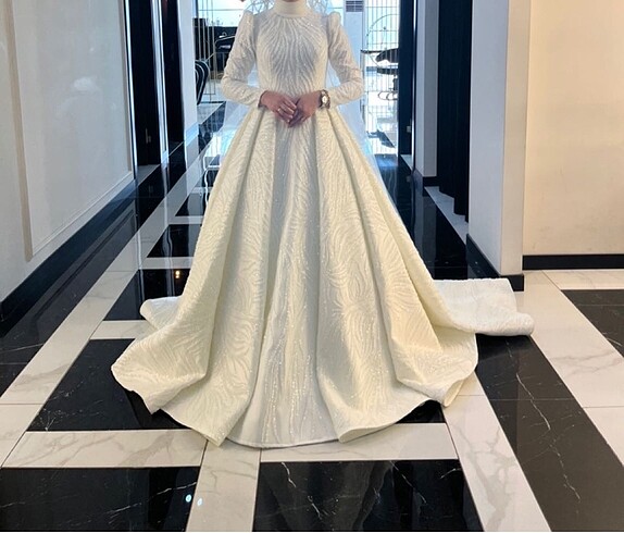 Diğer 2023 özel tasarım tesettür gelinlik kasnak işleme elifbridal