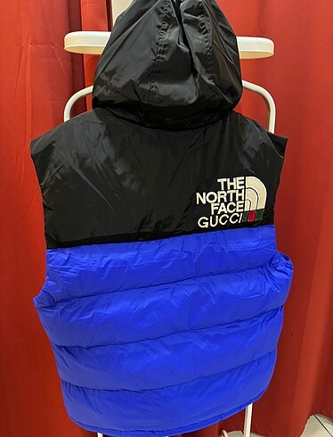 s Beden mavi Renk THE NORTH FACE X GUCCI KADIN YELEK